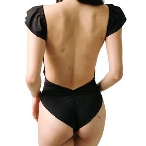 NWT Londre Ruffle Shoulder One Piece Swimsuit Black XS